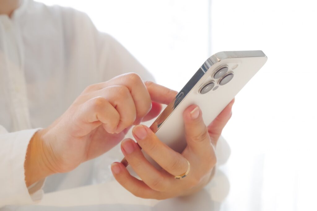 50代の既婚者でも安心して使えるマッチングアプリとは？選び方と人気アプリの特徴を解説